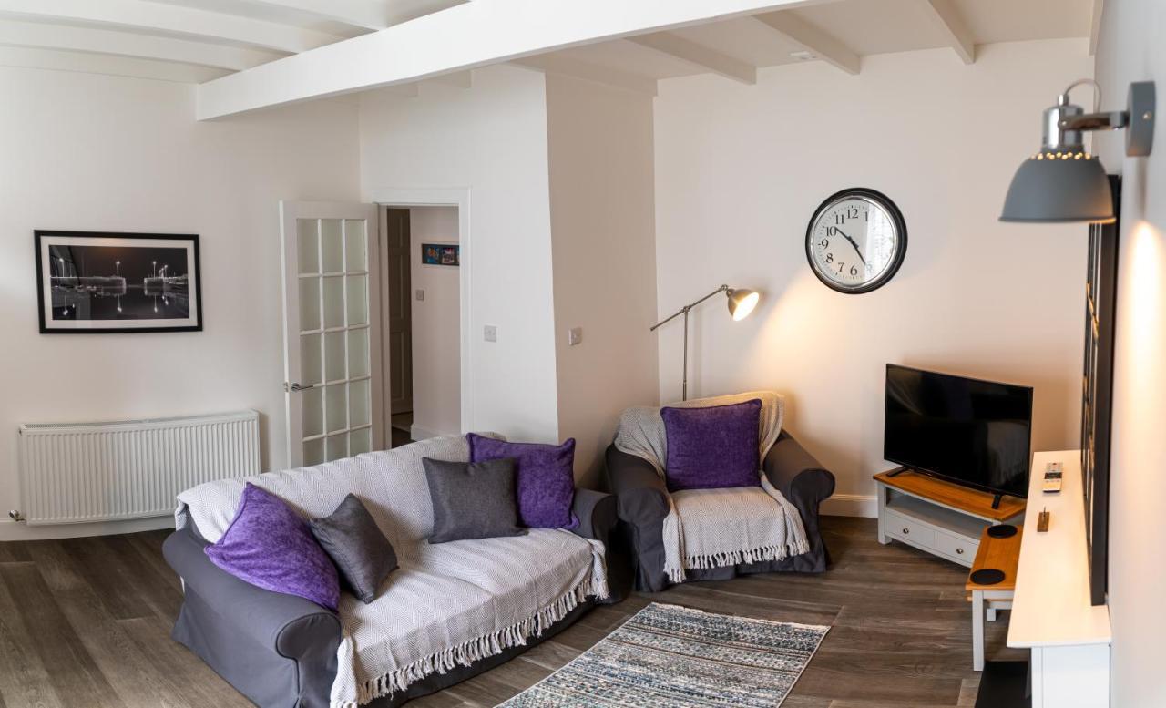 The Old Paint Shop Apartment - Centrally Situated Анструтер Экстерьер фото